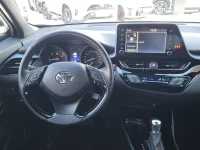 Toyota C-HR 72kW thumbnail