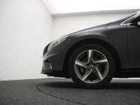 Volvo V40 2 88kW thumbnail