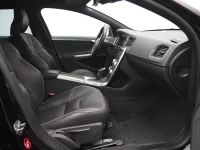 Volvo V60 2.4 206kW thumbnail