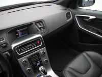 Volvo V60 2.4 206kW thumbnail
