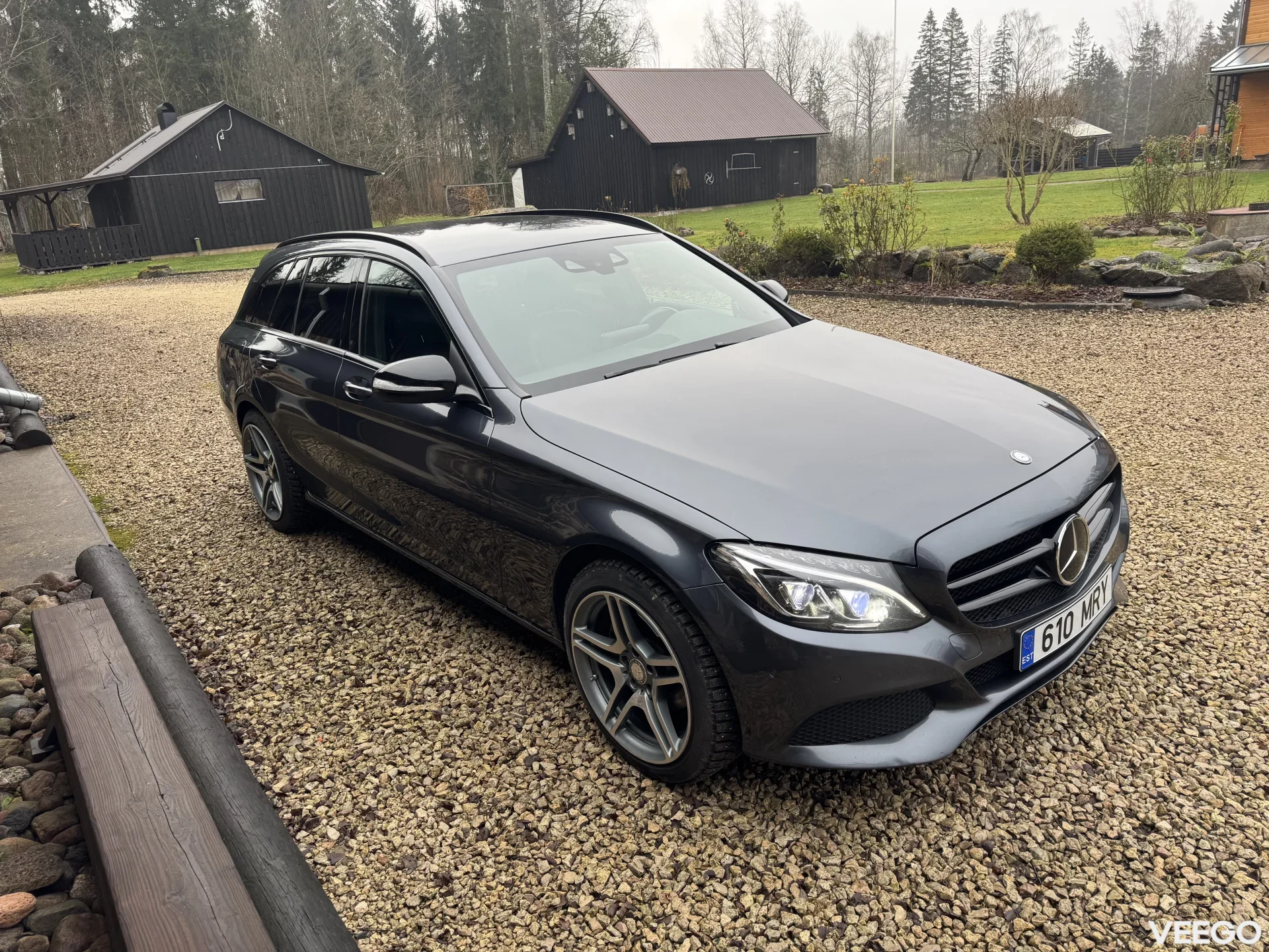 Mercedes-Benz C220 S205 2.1 125kW