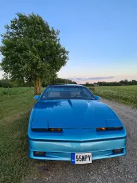 Pontiac FIREBIRD FORMULA 5.7 170kW thumbnail