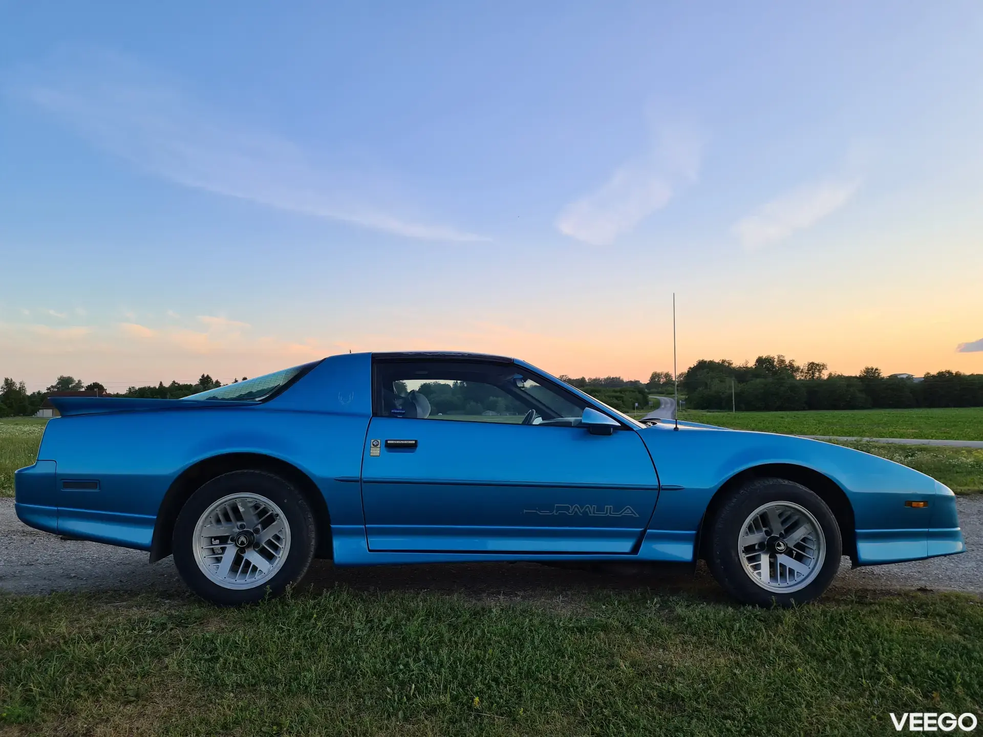 Pontiac FIREBIRD FORMULA 5.7 170kW