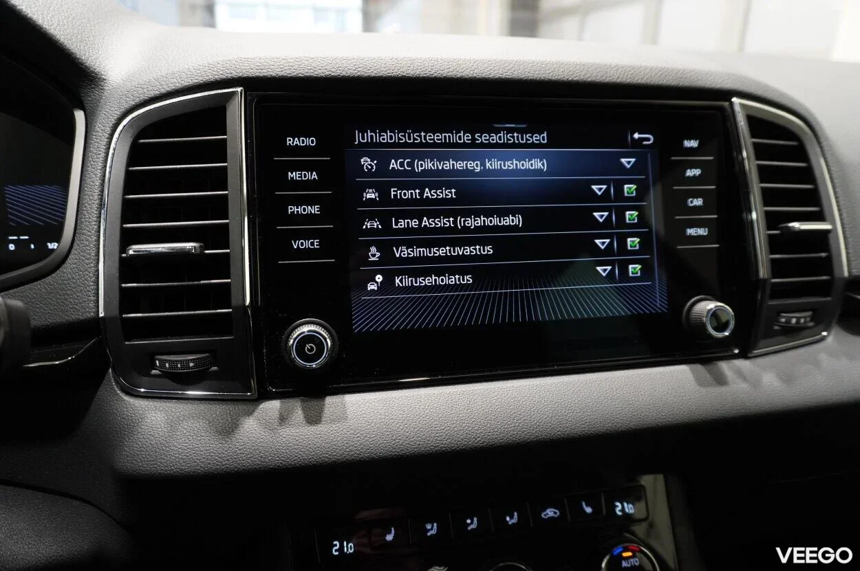 Skoda Karoq SELECTION 1.5 110kW