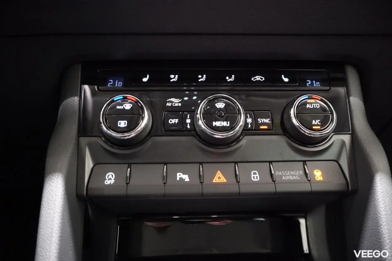 Skoda Karoq SELECTION 1.5 110kW