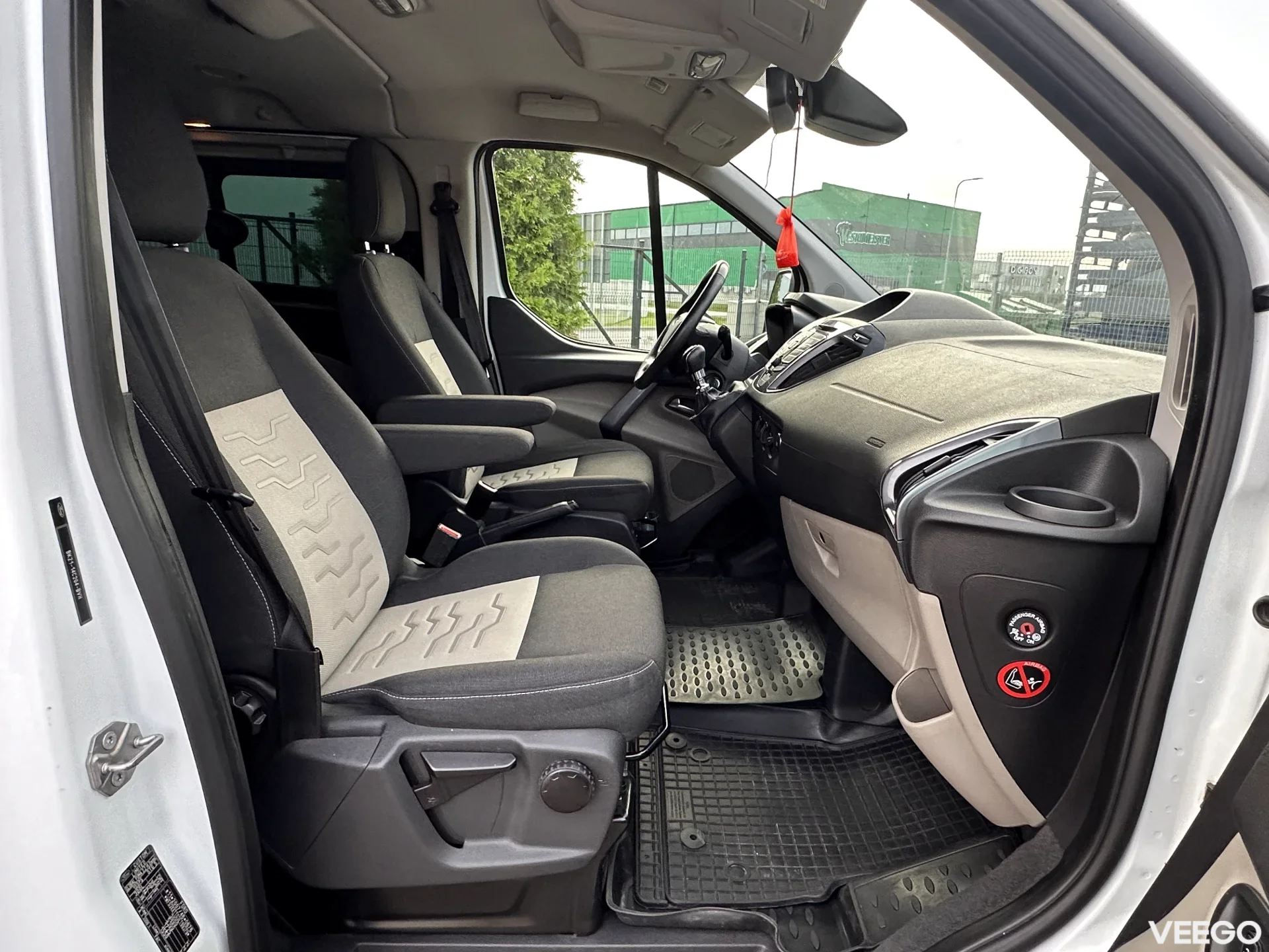 Ford Tourneo Custom 2.2 114kW