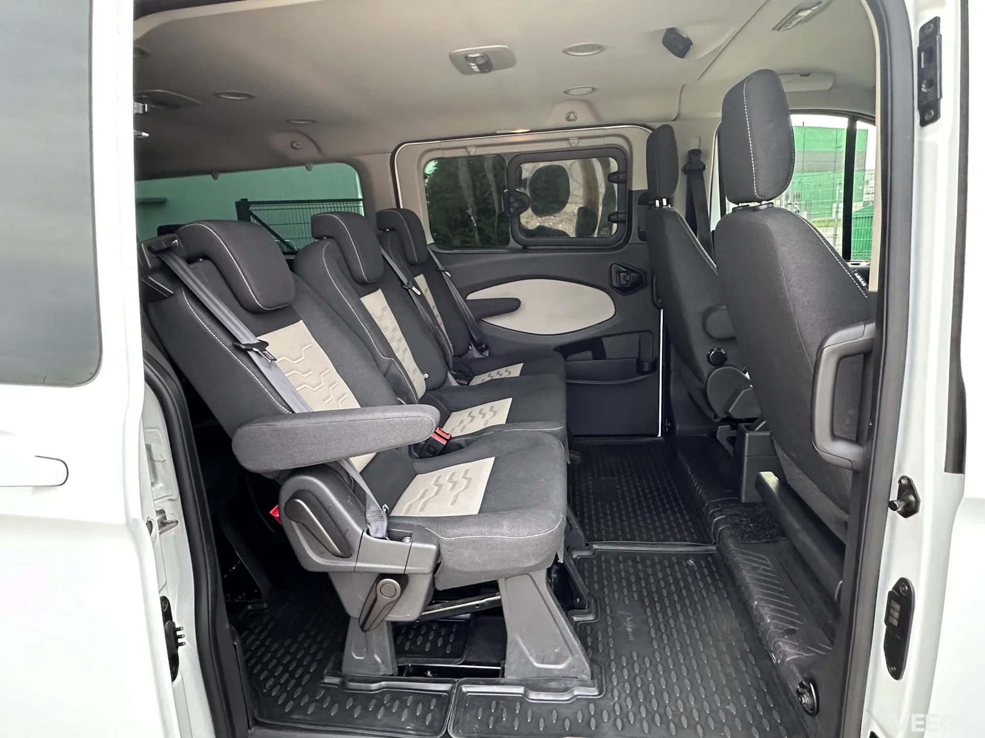 Ford Tourneo Custom 2.2 114kW