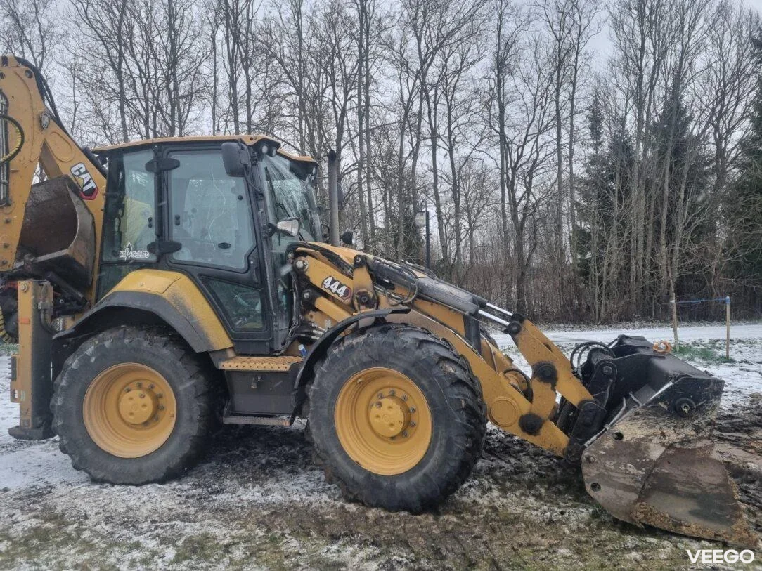 Caterpillar 444 Tiltrotator 82kW