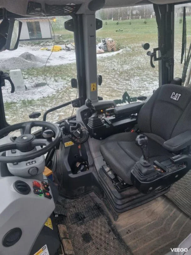 Caterpillar 444 Tiltrotator 82kW