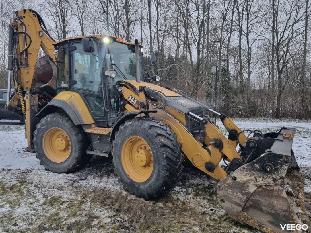 Caterpillar 444 Tiltrotator 82kW