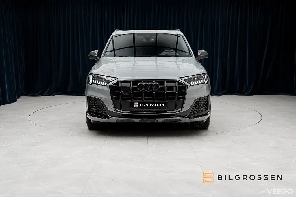 Audi SQ7 TFSI quattro 7-Sits Competition Plus Kolfiber MOMS 373kW