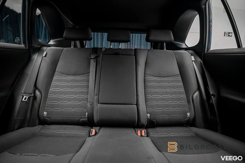 Toyota RAV4 Plug-in Hybrid E-CVT Active B-Kamera MOMS 225kW