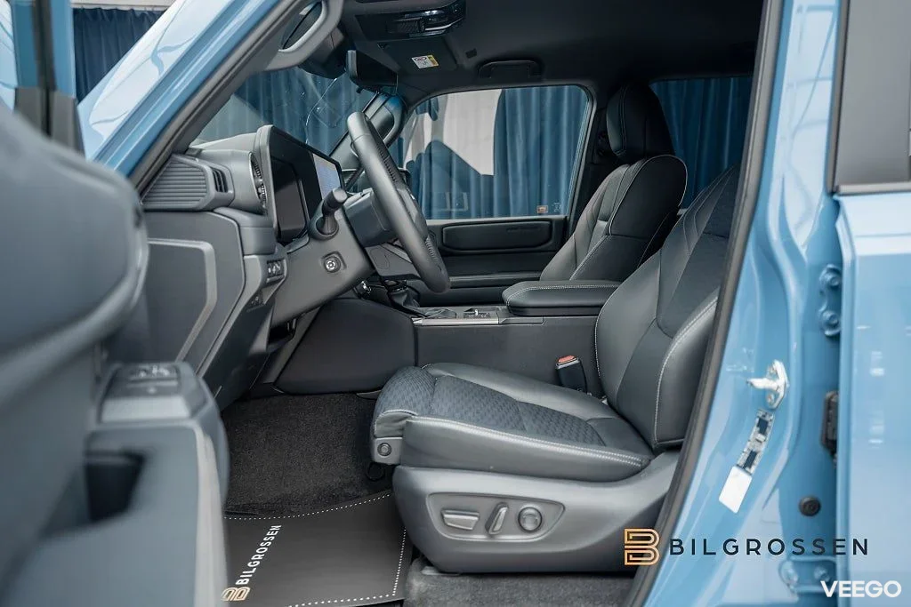 Toyota Land Cruiser 2.8 4WD 204hk FIRST EDITION JBL HUD MOMS 150kW