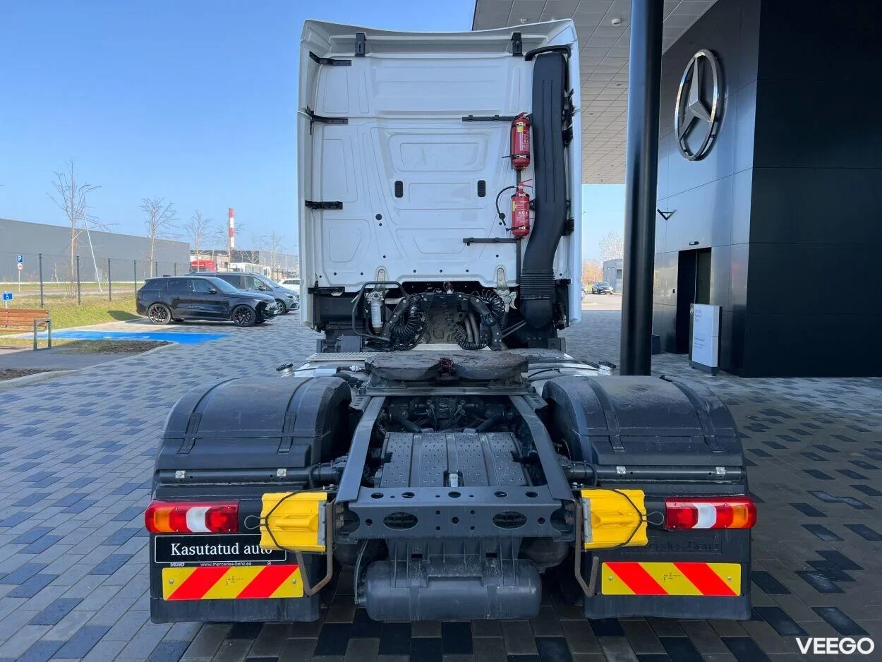 Mercedes-Benz Actros 1845L BigSpace 12.8 330kW