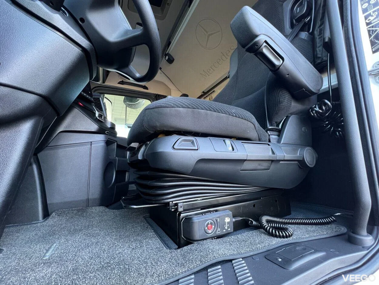 Mercedes-Benz Actros 1845L BigSpace 12.8 330kW