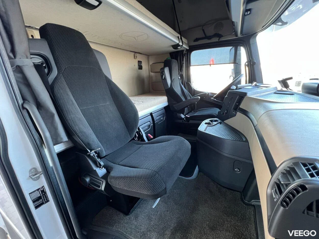 Mercedes-Benz Actros 1845L BigSpace 12.8 330kW