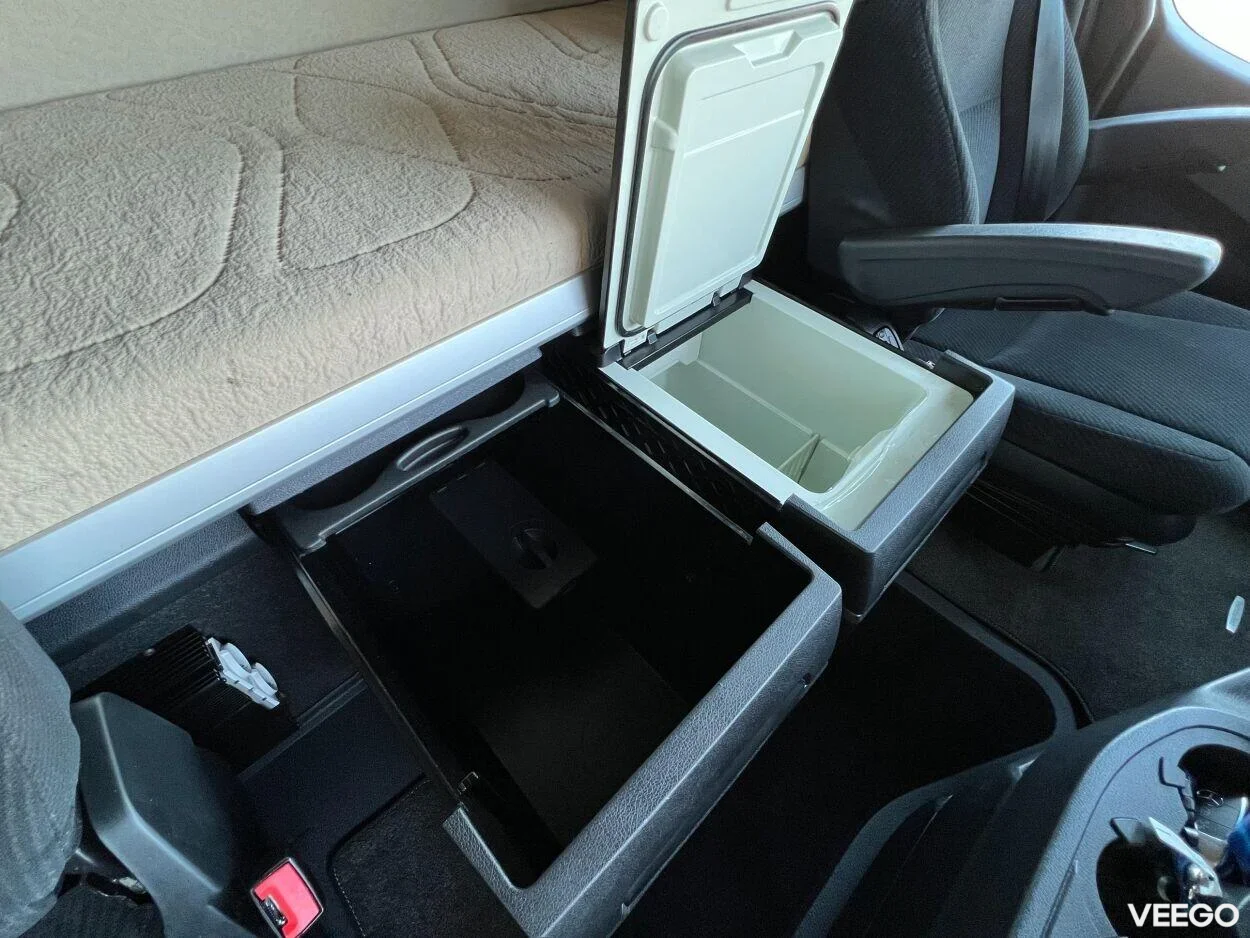 Mercedes-Benz Actros 1845L BigSpace 12.8 330kW