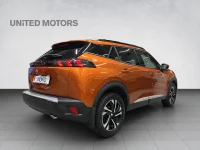 Peugeot 2008 Allure BlueHDI 130AT8 96kW thumbnail