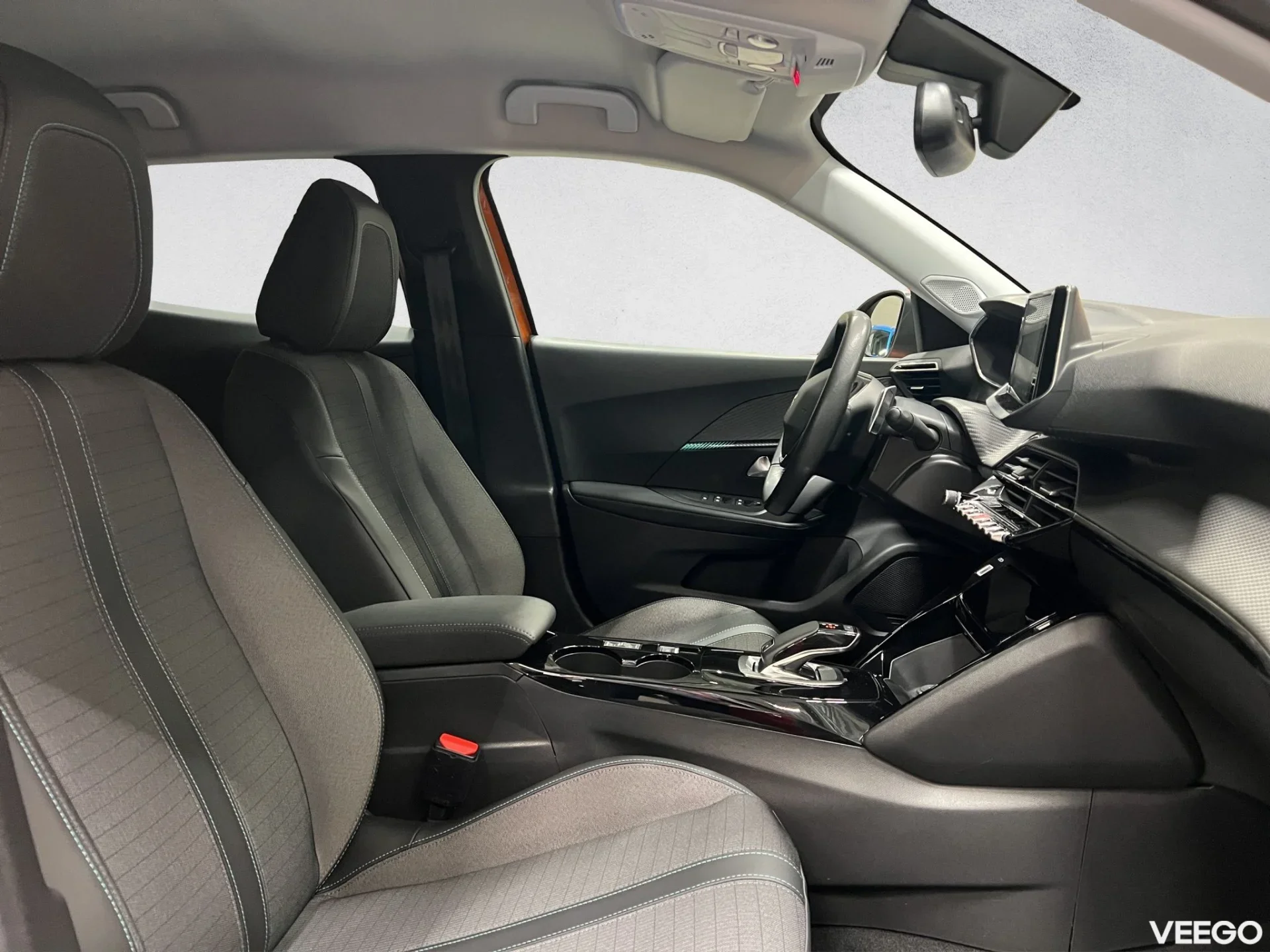 Peugeot 2008 Allure BlueHDI 130AT8 96kW