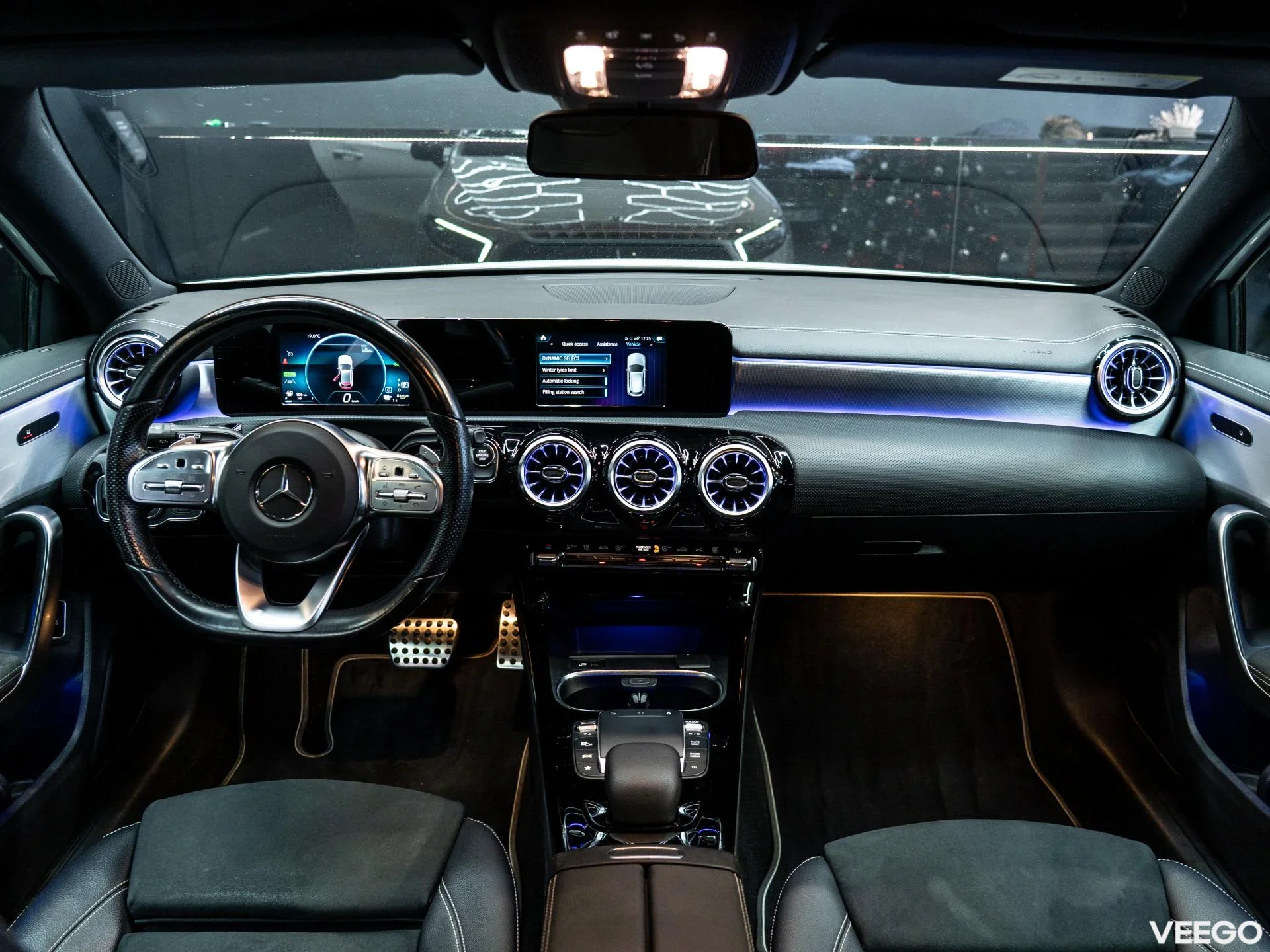 Mercedes-Benz A250 1.3 118kW