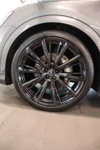 Audi Q8 250kW thumbnail