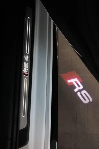 Audi RS 4 331kW thumbnail