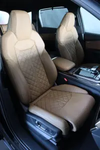 Audi SQ7 320kW thumbnail