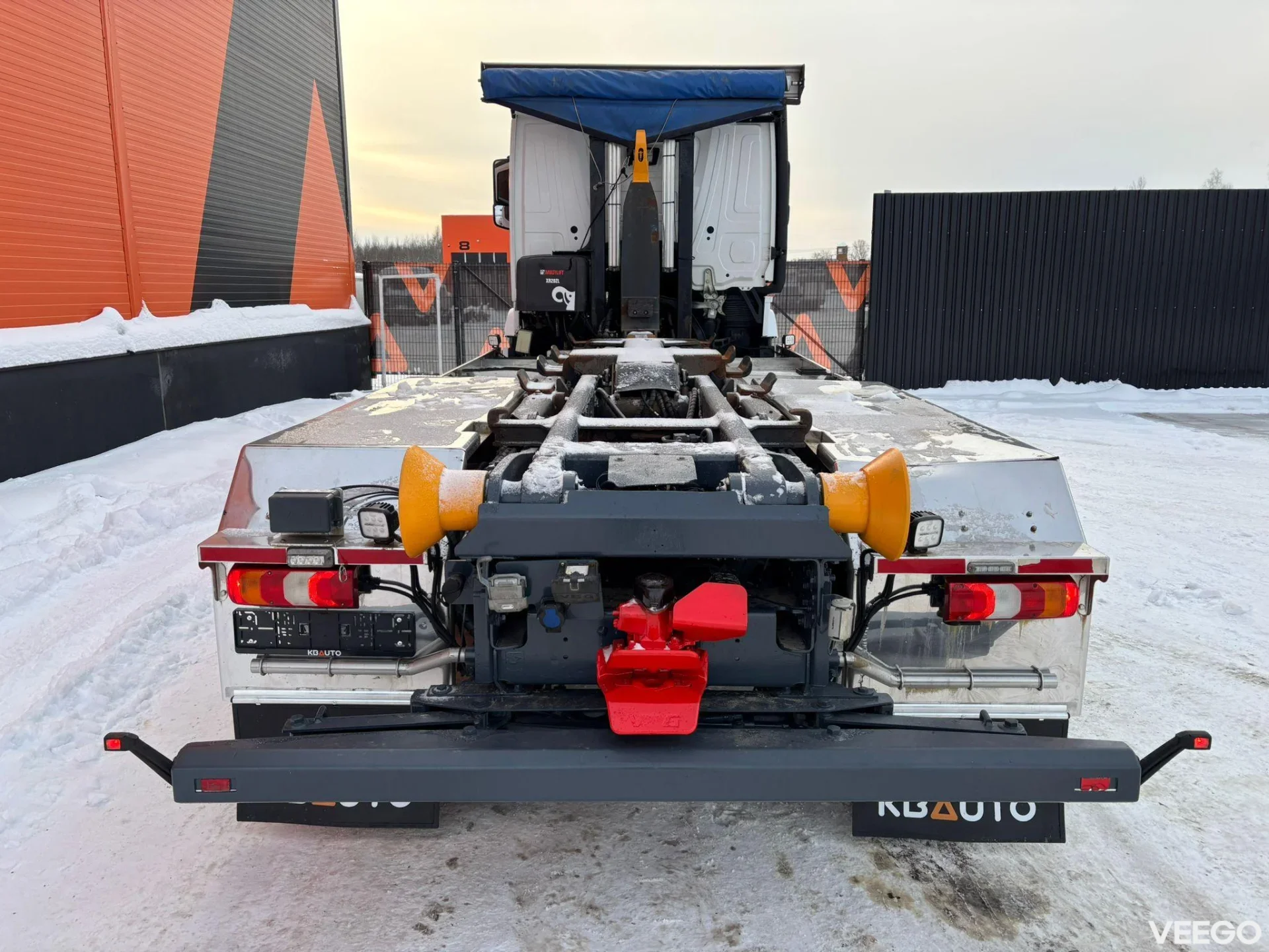 Mercedes-Benz Arocs HIAB XR 20 ton / L=5600 mm 375kW