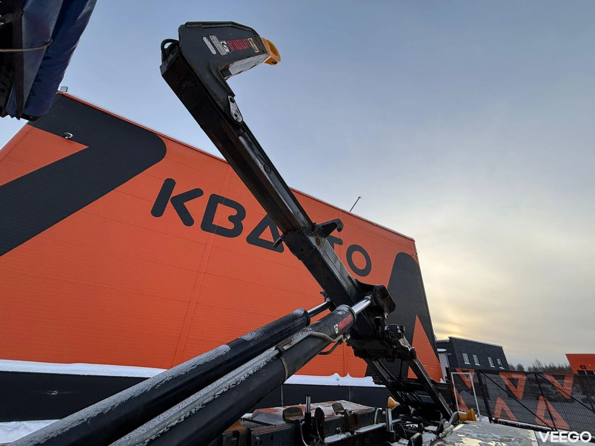 Mercedes-Benz Arocs HIAB XR 20 ton / L=5600 mm 375kW