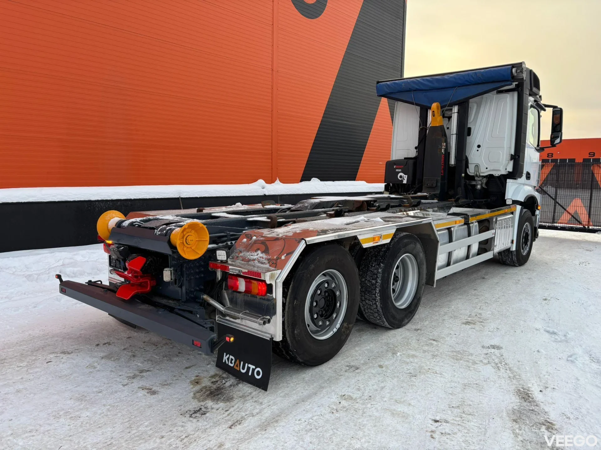 Mercedes-Benz Arocs HIAB XR 20 ton / L=5600 mm 375kW