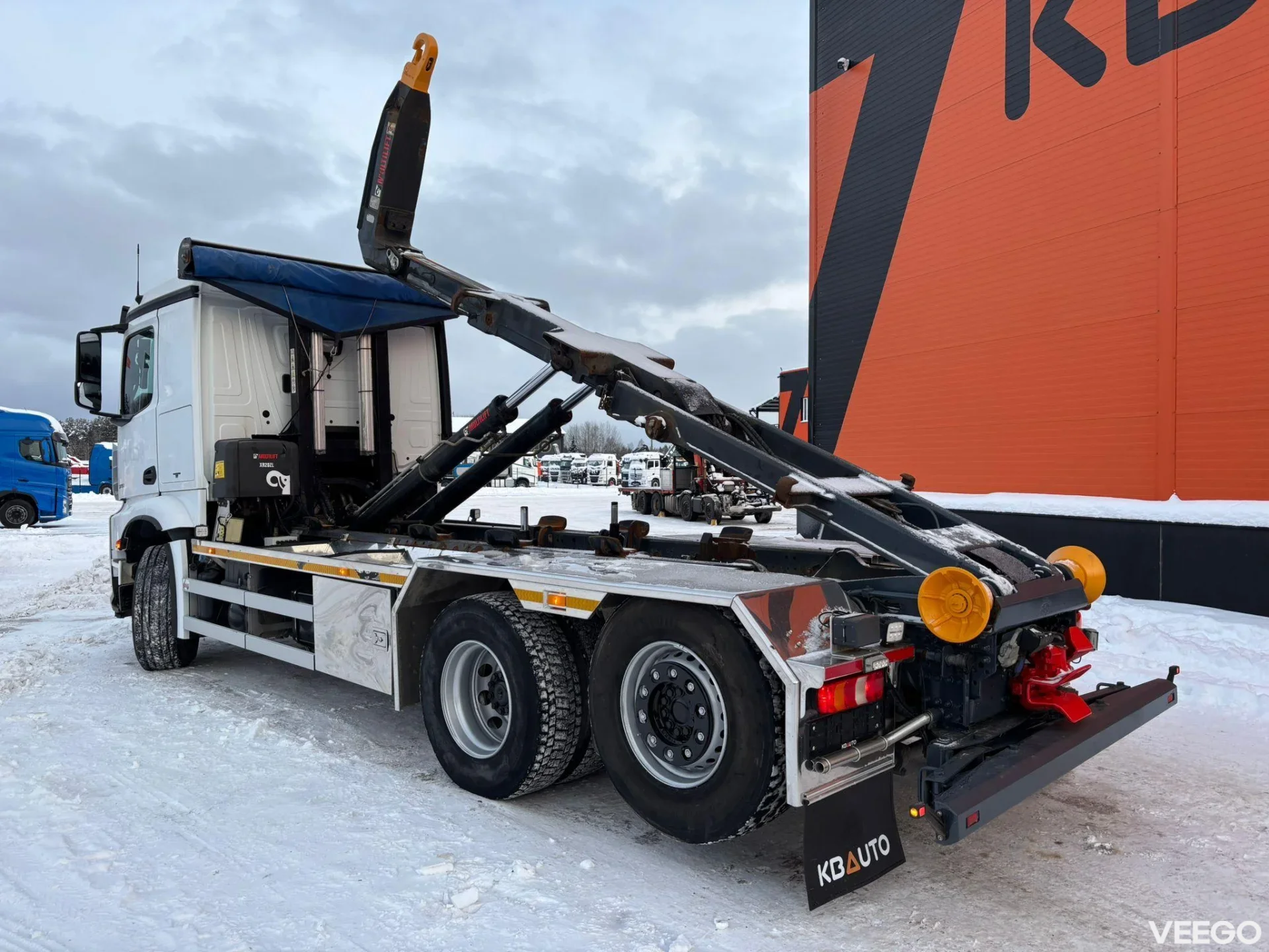 Mercedes-Benz Arocs HIAB XR 20 ton / L=5600 mm 375kW