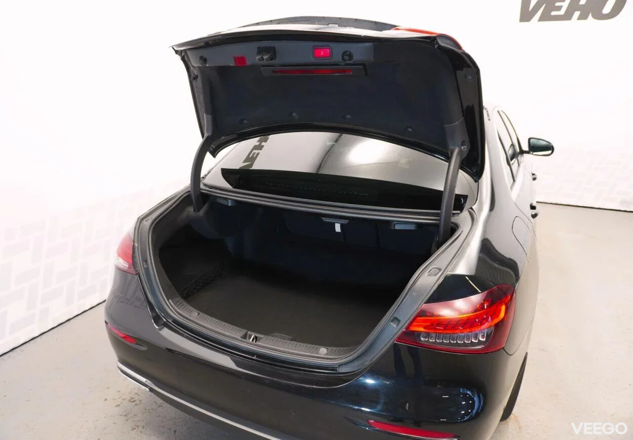 Mercedes-Benz E220 d 4Matic Avantgarde 2 143kW