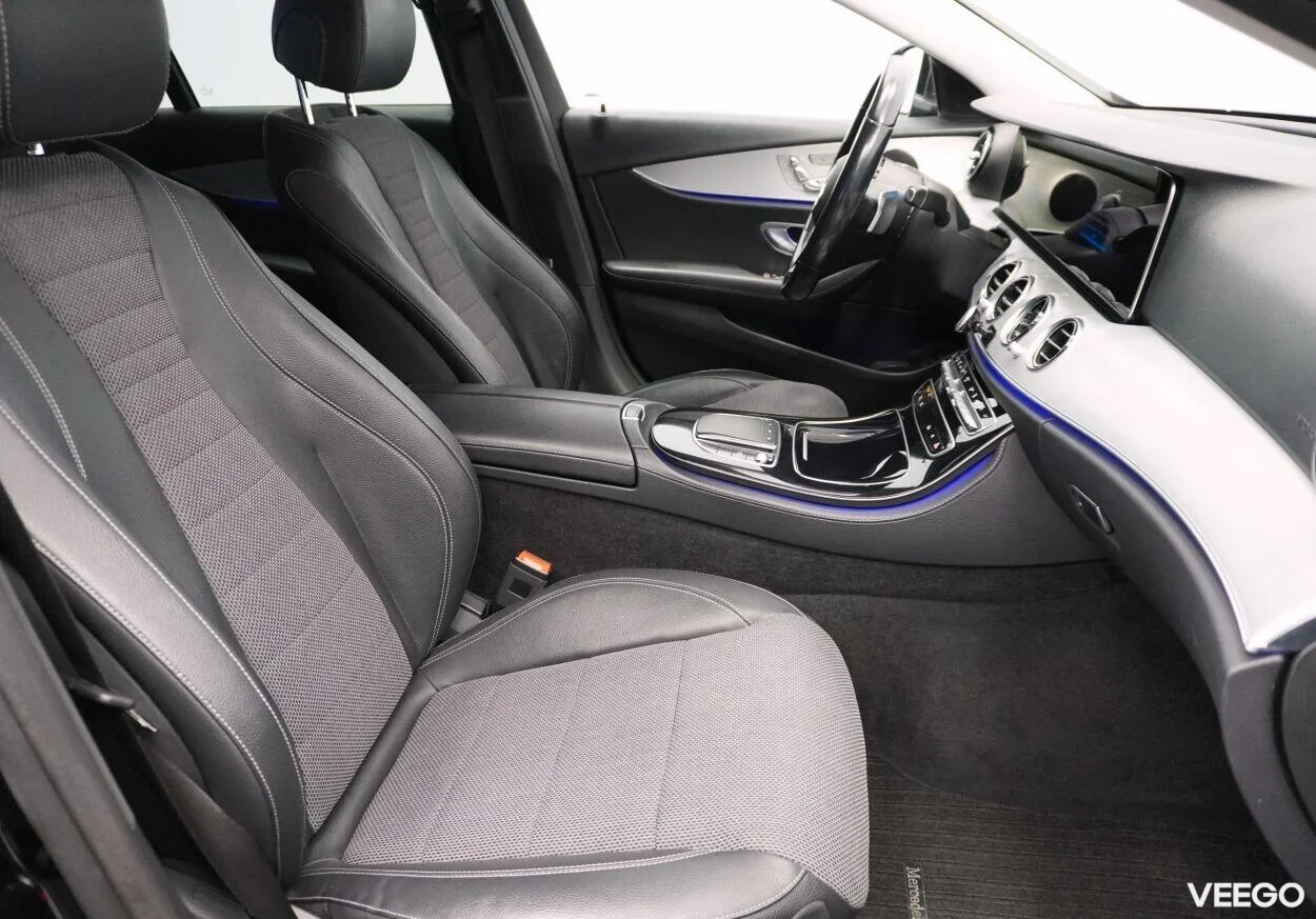 Mercedes-Benz E220 d 4Matic Avantgarde 2 143kW