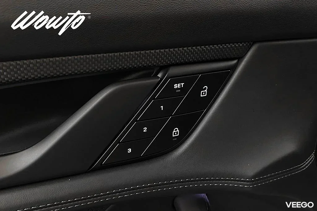 Porsche Taycan 4S Cross Turismo 571HK /HuD/Bose/Se Spec/Moms/4.95% 420kW