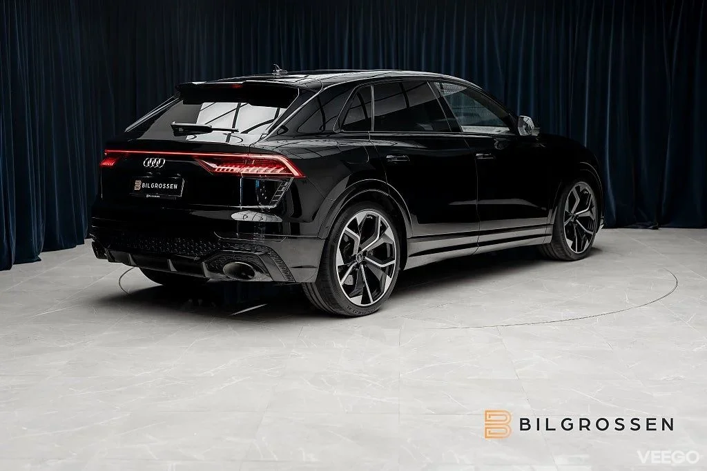 Audi RS Q8 RS-Design B&O RS-Sportavg Panorama Softclose 441kW