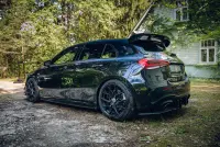 Mercedes-Benz AMG A 35 MULTIBEAM, DACH, BURMEISTER 2.0 225kW thumbnail