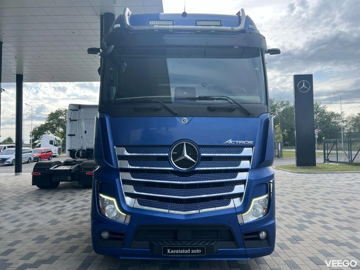 Mercedes-Benz Actros 1845LS BigSpace 12.8 330kW