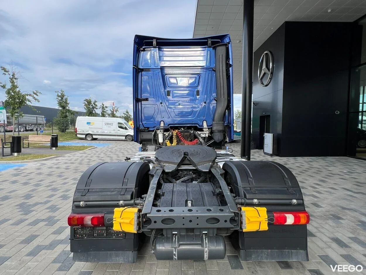 Mercedes-Benz Actros 1845LS BigSpace 12.8 330kW