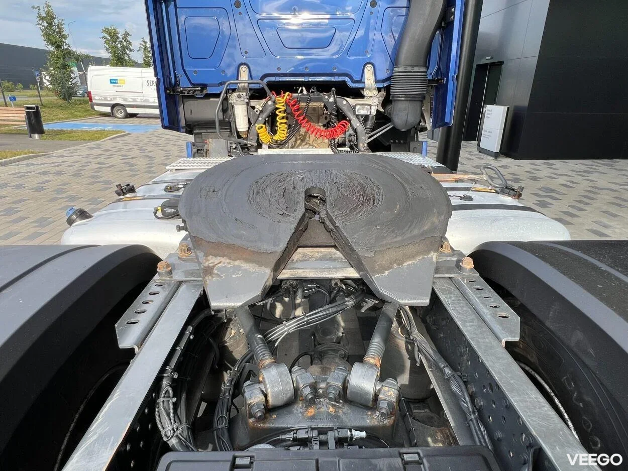 Mercedes-Benz Actros 1845LS BigSpace 12.8 330kW