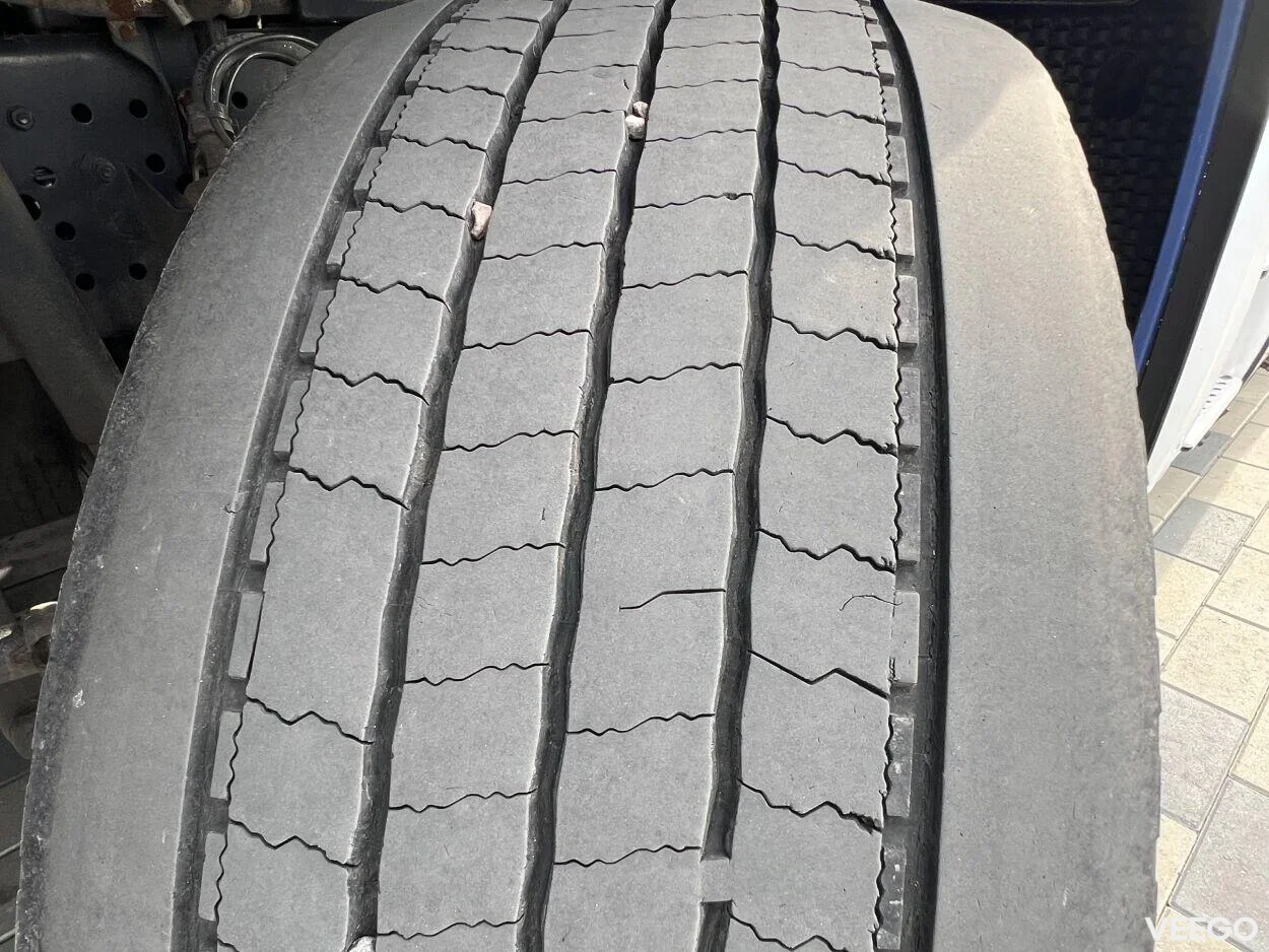 Mercedes-Benz Actros 1845LS BigSpace 12.8 330kW