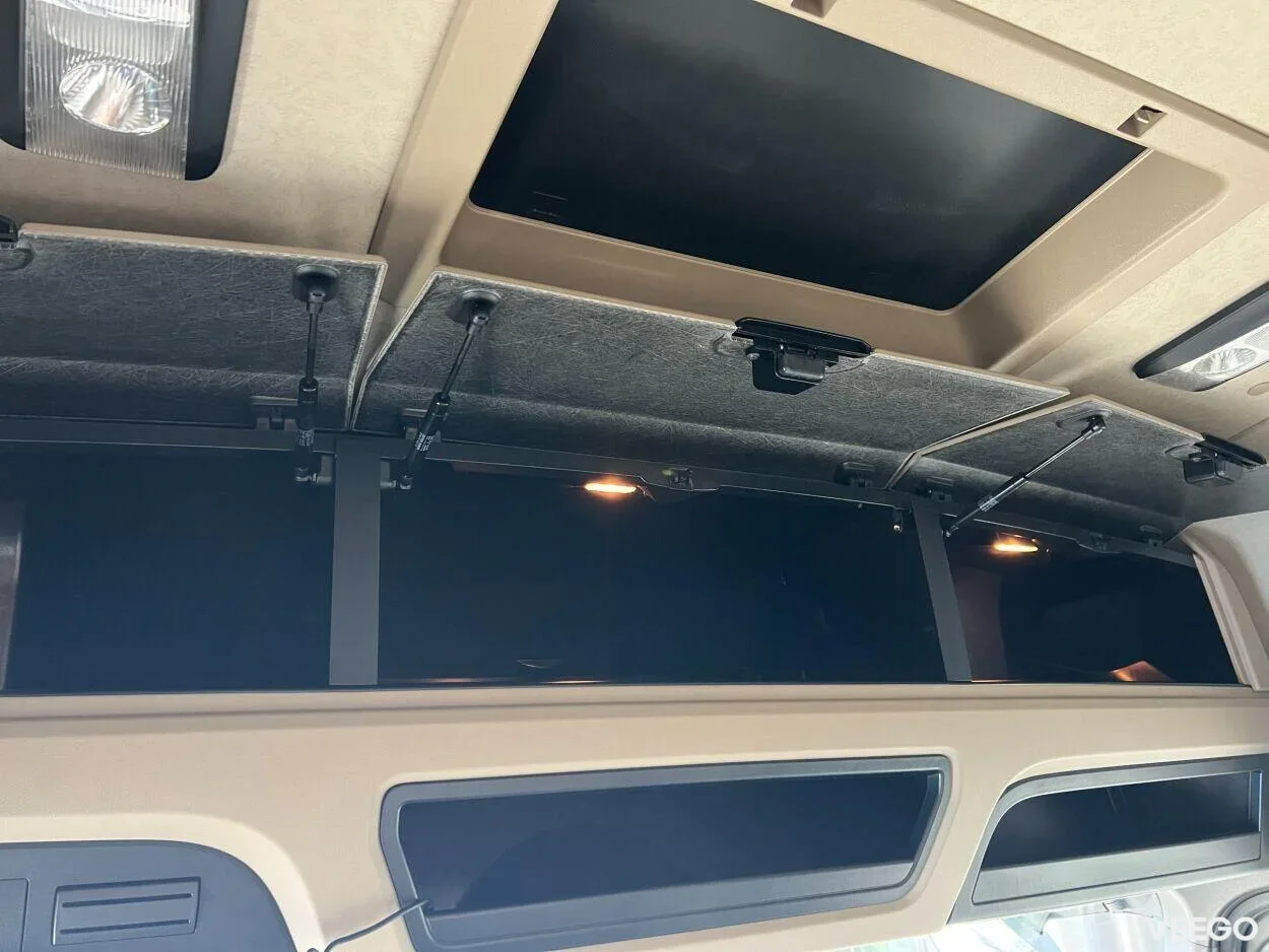 Mercedes-Benz Actros 1845LS BigSpace 12.8 330kW