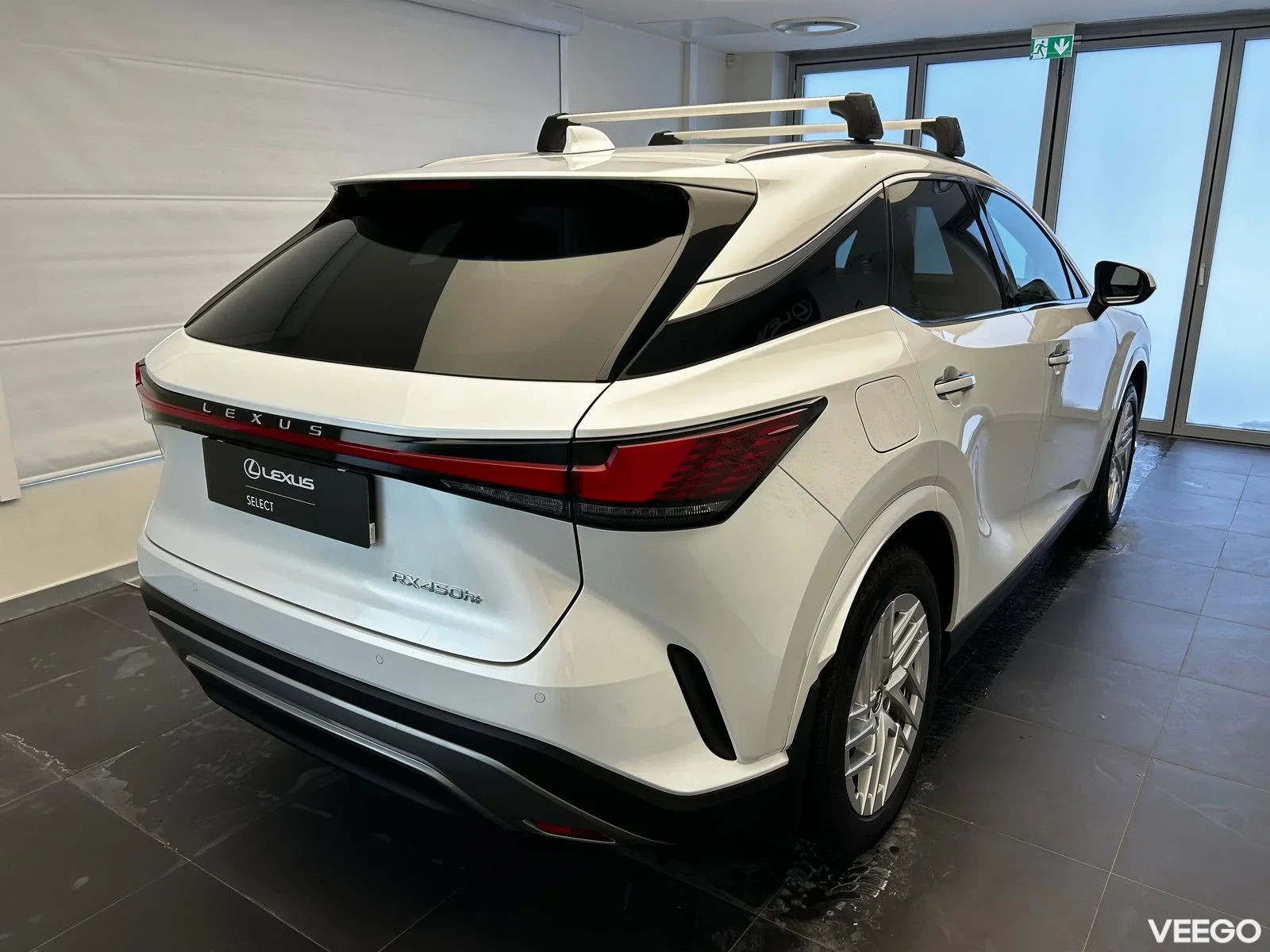 Lexus RX 450h+ - 136kW