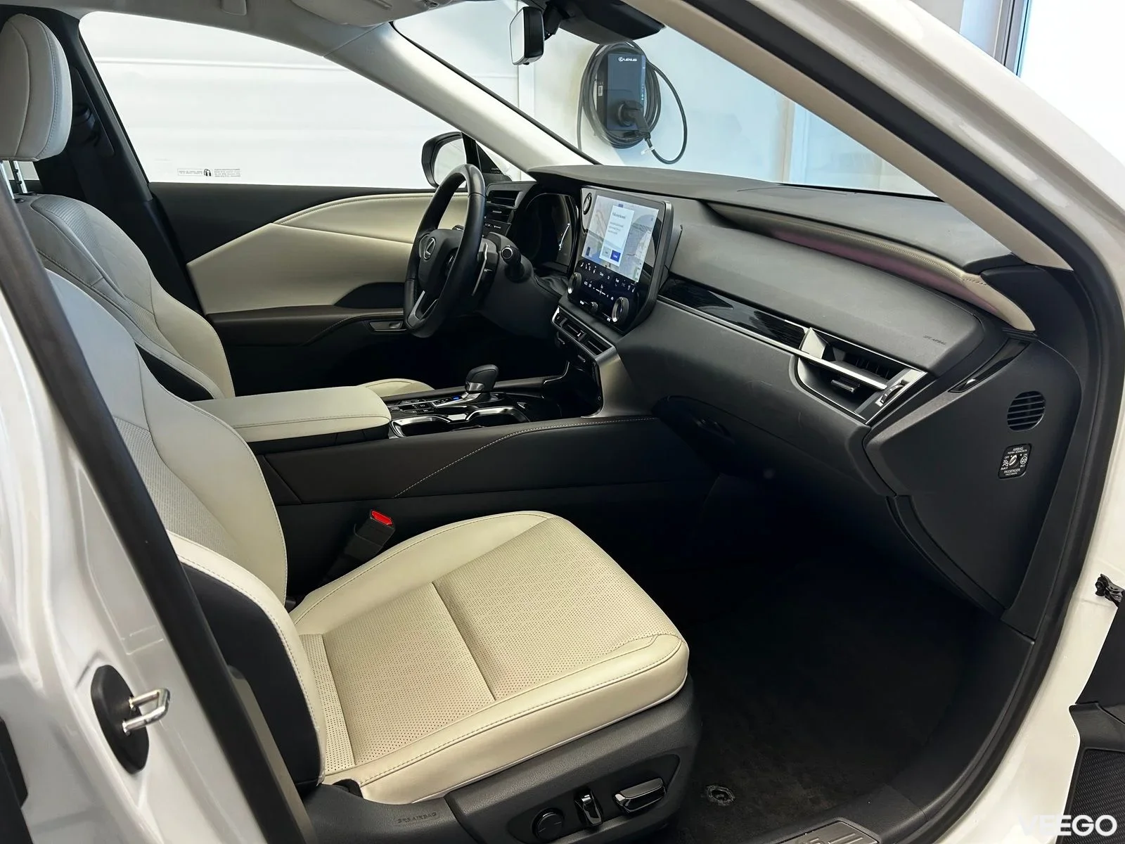 Lexus RX 450h+ - 136kW