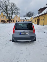 Skoda Roomster 5J 1.2 63kW thumbnail
