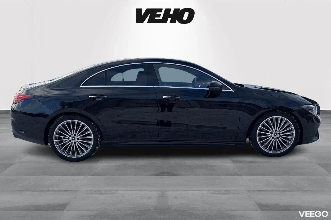 Mercedes-Benz CLA220 4matic AMG pakett 2 140kW