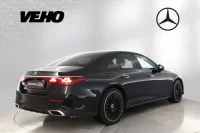 Mercedes-Benz E300 de 4Matic AMG Plug-in 2 145kW thumbnail