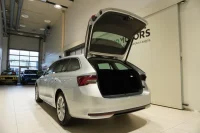 Skoda Octavia SELECTION COMBI 1.5 110kW thumbnail