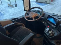 Mercedes-Benz Actros 1845LS BigSpace 12.8 330kW thumbnail