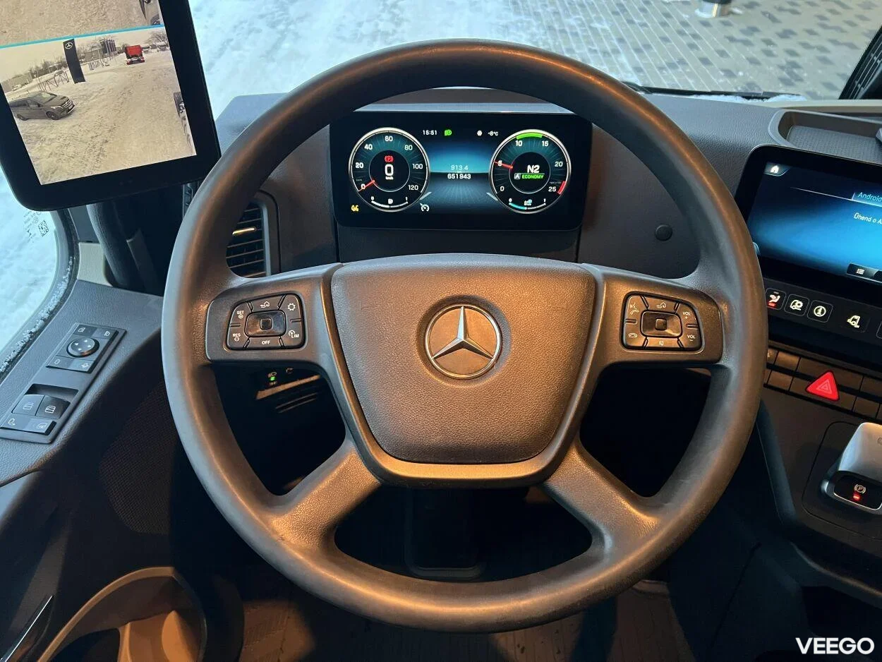 Mercedes-Benz Actros 1845LS BigSpace 12.8 330kW