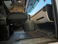 Mercedes-Benz Actros 1845LS BigSpace 12.8 330kW thumbnail